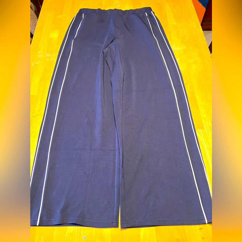 Aerie Offline Wide Leg Long sweat/dress pants